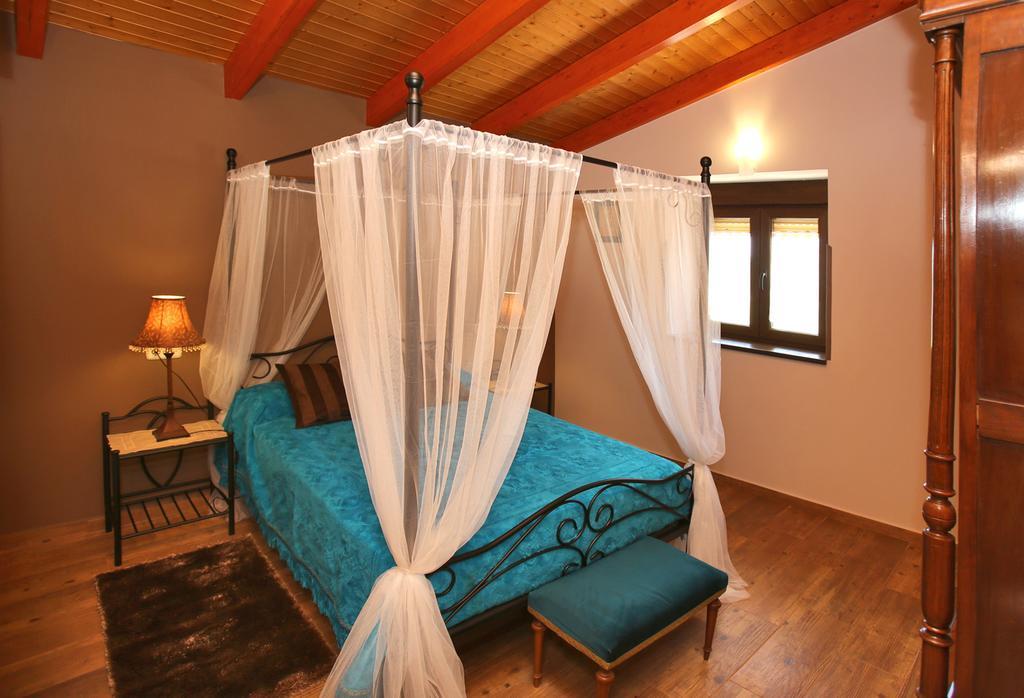 Apartamentos Rurales San Xillao Ribadeo Habitación foto