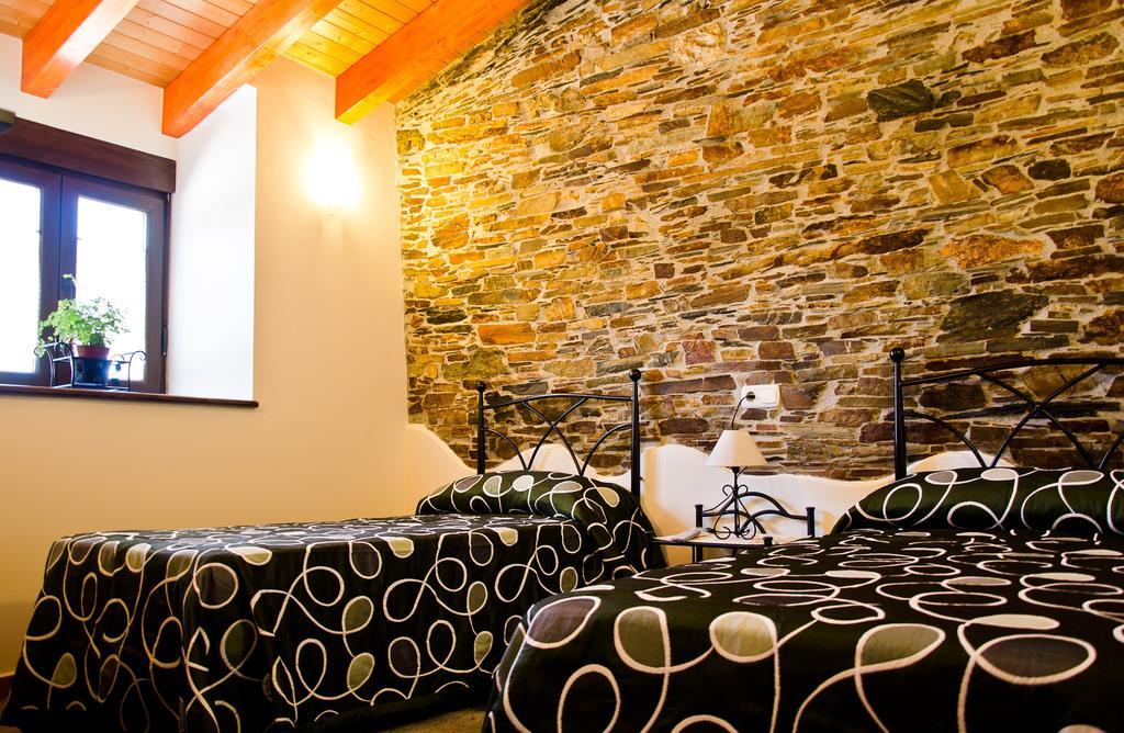 Apartamentos Rurales San Xillao Ribadeo Habitación foto