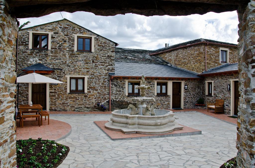 Apartamentos Rurales San Xillao Ribadeo Exterior foto